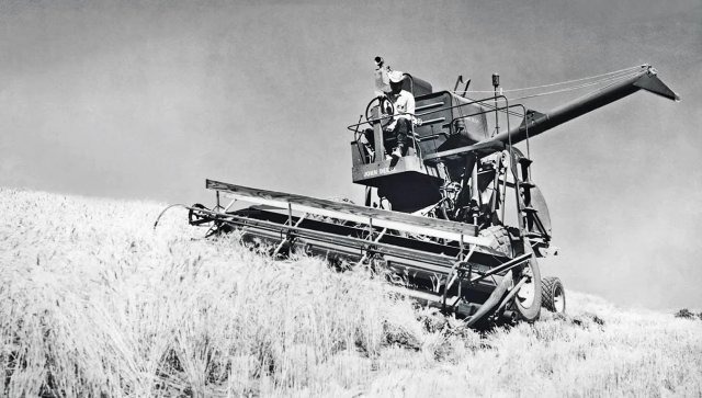 1954-hillside-combine.jpg