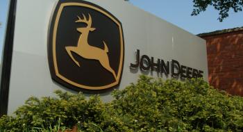 John Deere придбав розробника програми управління фермами Рис.1