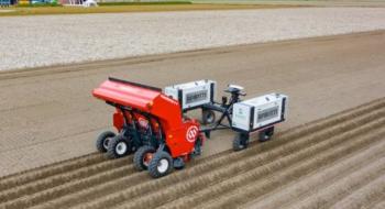 Автономний робот Agrointelli Robotti вперше посадив картоплю Рис.1