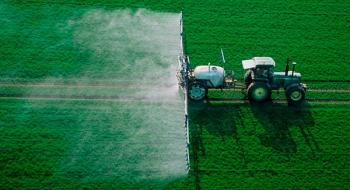 Обсяги застосування пестицидів майже наздогнали показники всього минулого року Рис.1