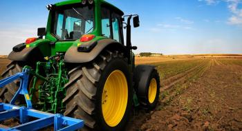 УКАБ закликає владу вирішити проблему з сертифікацією та реєстрацією тракторів Рис.1