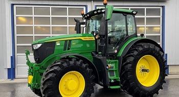Завод John Deere у Німеччині випустив ювілейний трактор серії 6R Рис.1
