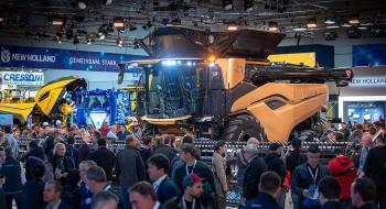 New Holland представила гігантський комбайн CR11 на виставці Agritechnica Рис.1