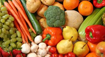 Третина фруктів і овочів ніколи не потрапляє на полиці магазинів через неправильні розміри