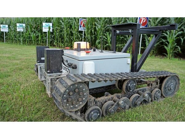 У Канаді презентували прототип роботизованої платформи для сільського господарства Рис.3