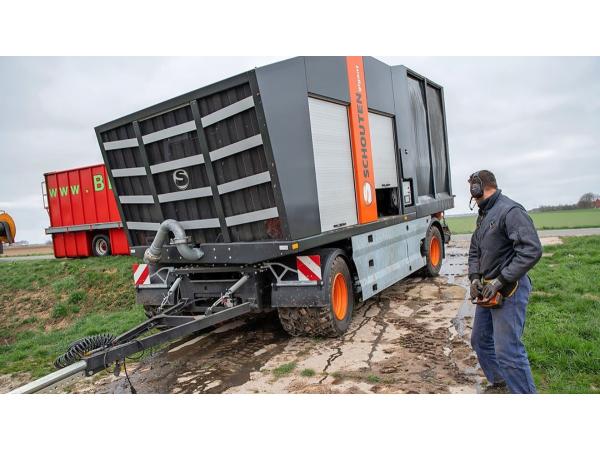 У Нідерландах розробили агрегат на дистанційному керуванні для рідких органічних добрив Рис.3