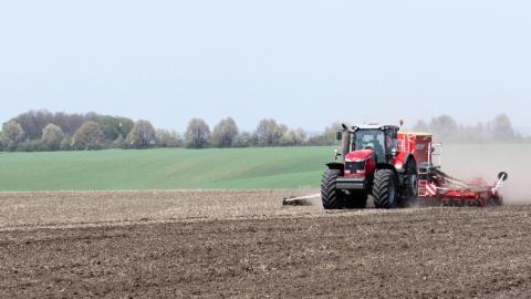 В Україні завершено сівбу ранніх ярих зернових культур Рис.1