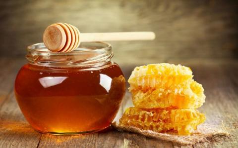 Вчені назвали найцілющий мед в Україні Рис.1