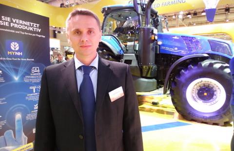 На AGRITECHNICA 2019 представлено перший в світі серійний метановий трактор Рис.1