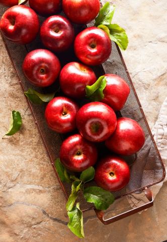 Вчені вивели сорт яблук, які залишаються свіжими цілий рік Рис.1