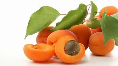Ціни на абрикоси в Україні зросли в 1,5 рази Рис.1