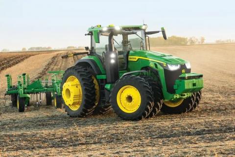 John Deere анонсував випуск безпілотного трактора Рис.1