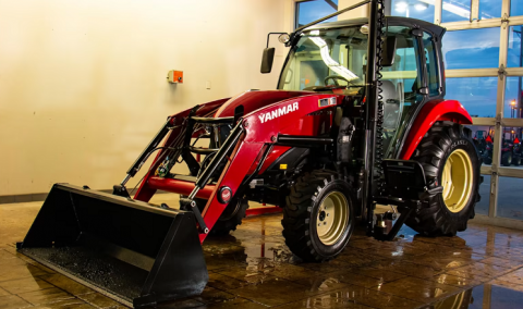 Yanmar America виготовила трактор для клієнтів у інвалідних візках Рис.1