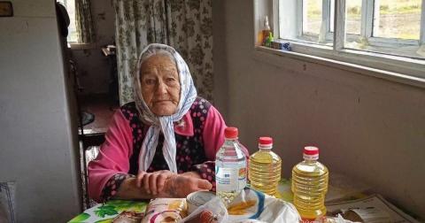 Corteva Agriscience забезпечила продовольчими наборами більше 2000 самотніх літніх людей України Джерело: Agravery.com Рис.1