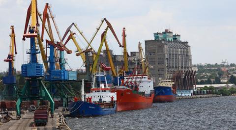 Туреччина допоможе евакуювати всі судна, що застрягли у портах України Рис.1