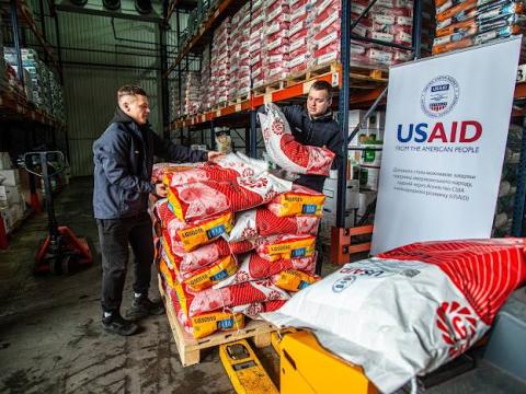 Програма USAID АГРО надала добрива та насіння 8,223 агровиробникам Рис.1