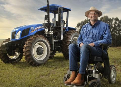 New Holland створила перший у світі трактор для людей з інвалідністю Рис.1