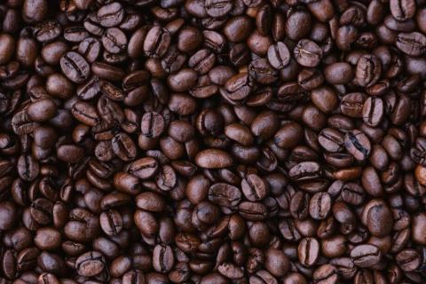 ЄС планує знищити сотні тонн кави та какао через нове законодавство Рис.1