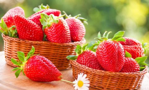 В Україні почався сезон полуниці: по чому ягоди та як обрати якісний товар Рис.1