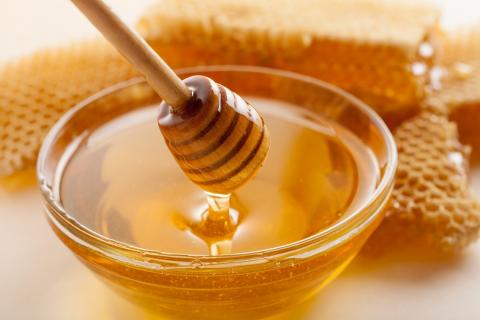 В Україні сформувалися великі запаси меду. Пасічники все ще чекають ціни Рис.1