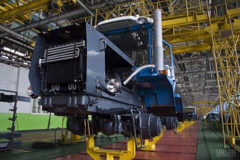 Харківський тракторний завод випустив 500 тракторів Рис.1